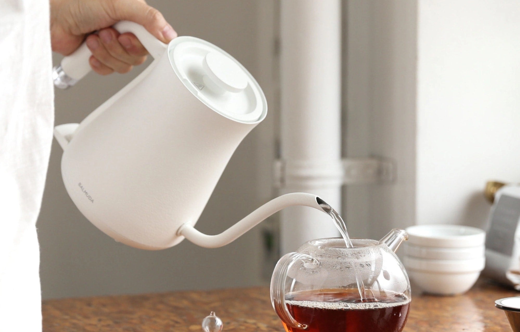 BALMUDA the Kettle Electric Gooseneck Kettle Lightweight